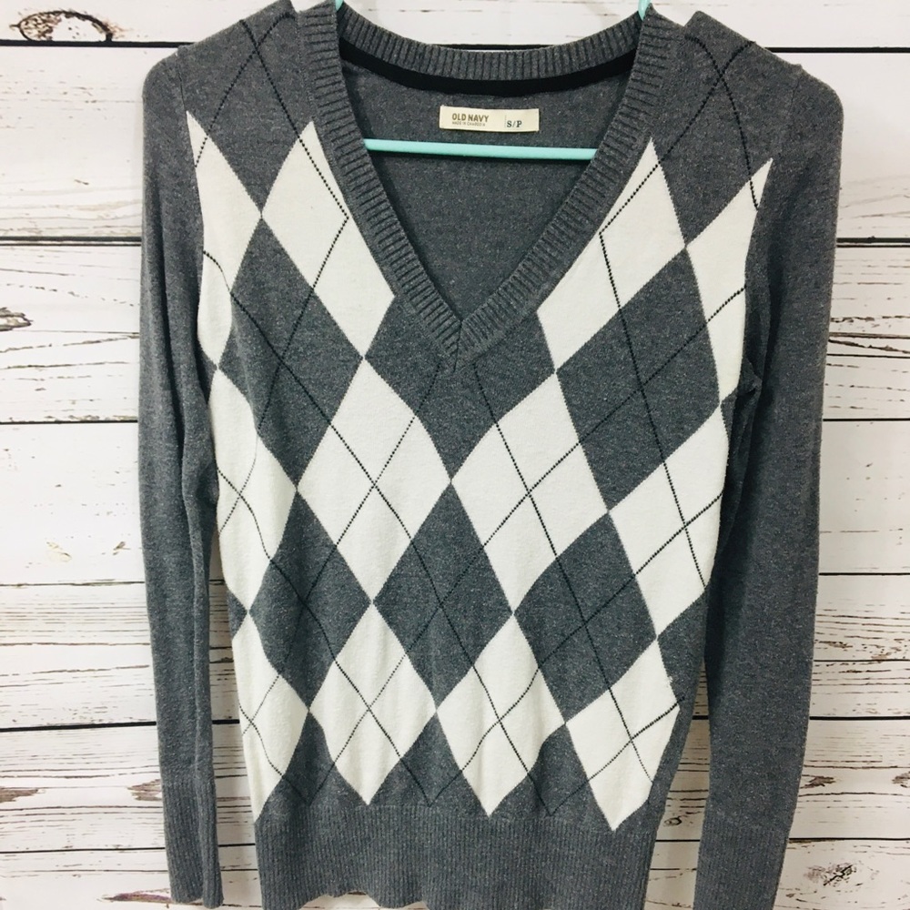 Old navy sweater